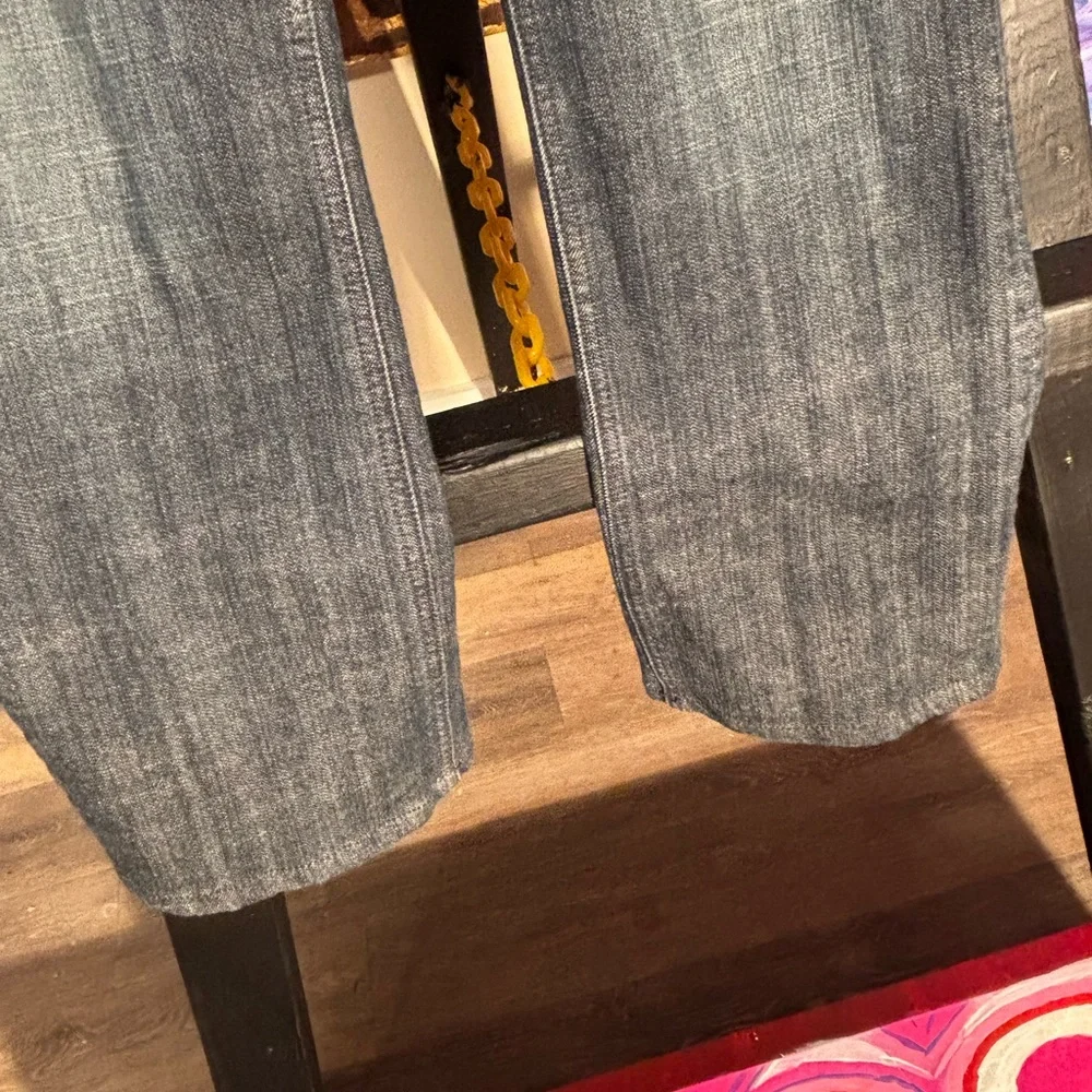 Chico's Size 0 Gray Studded Straight Leg Jeans